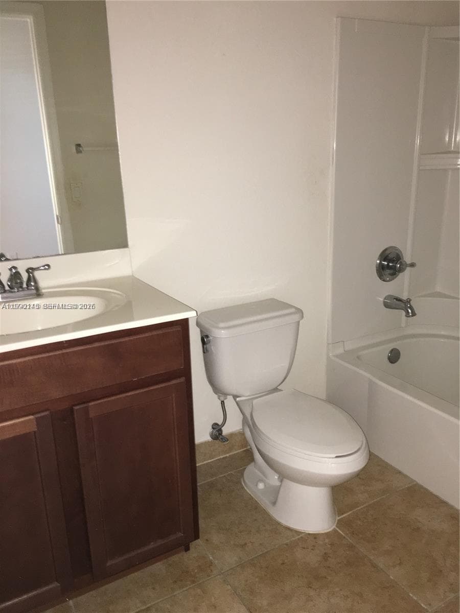 10870 NW 88th Ter # 223, Doral FL 33178 — 3