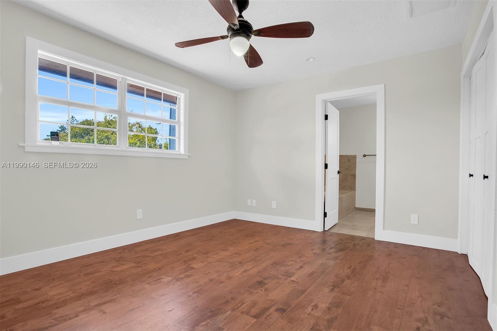 545 S Shore Dr, Miami Beach FL 33141 — 72