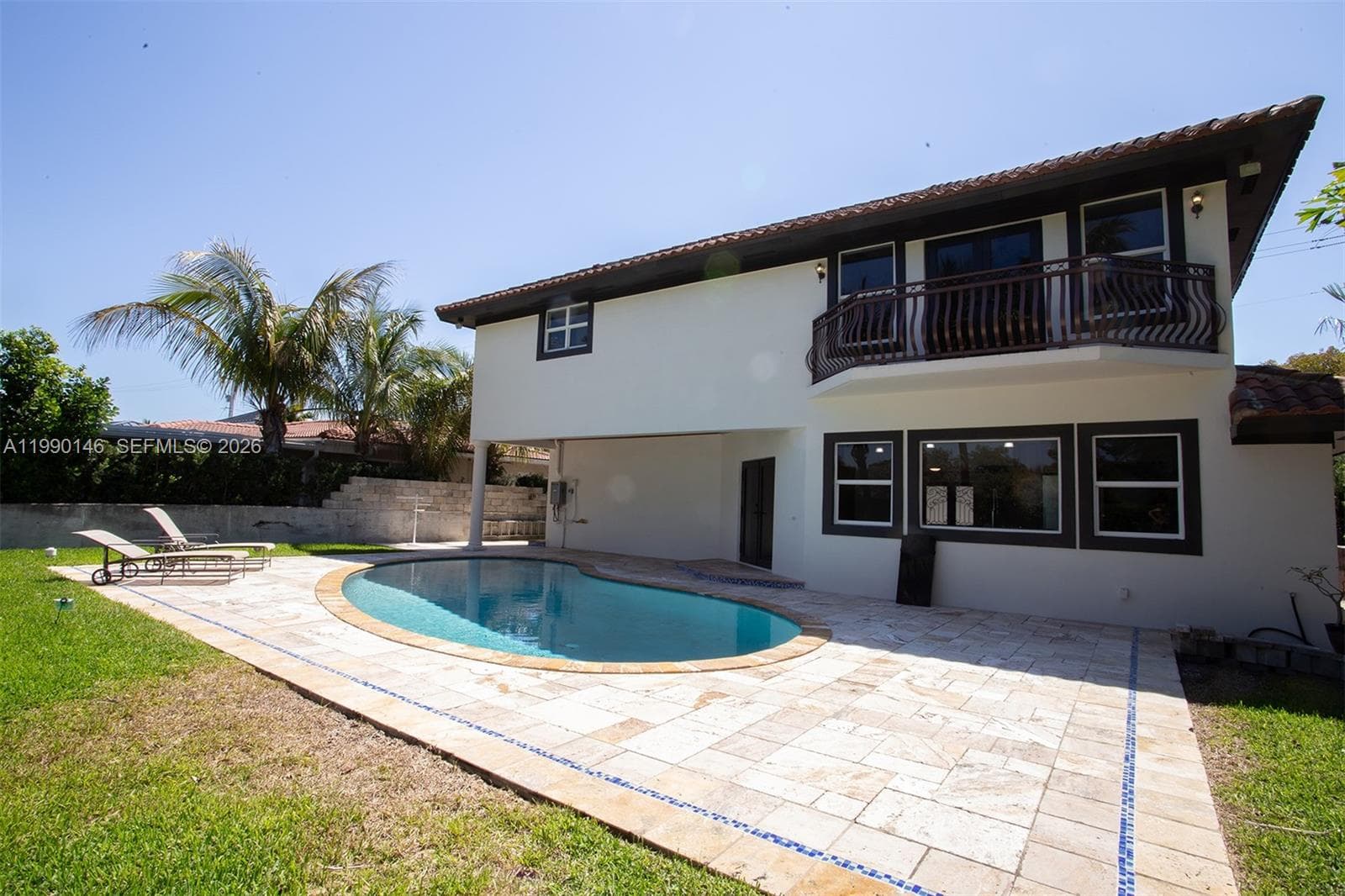 545 S Shore Dr, Miami Beach FL 33141 — 6