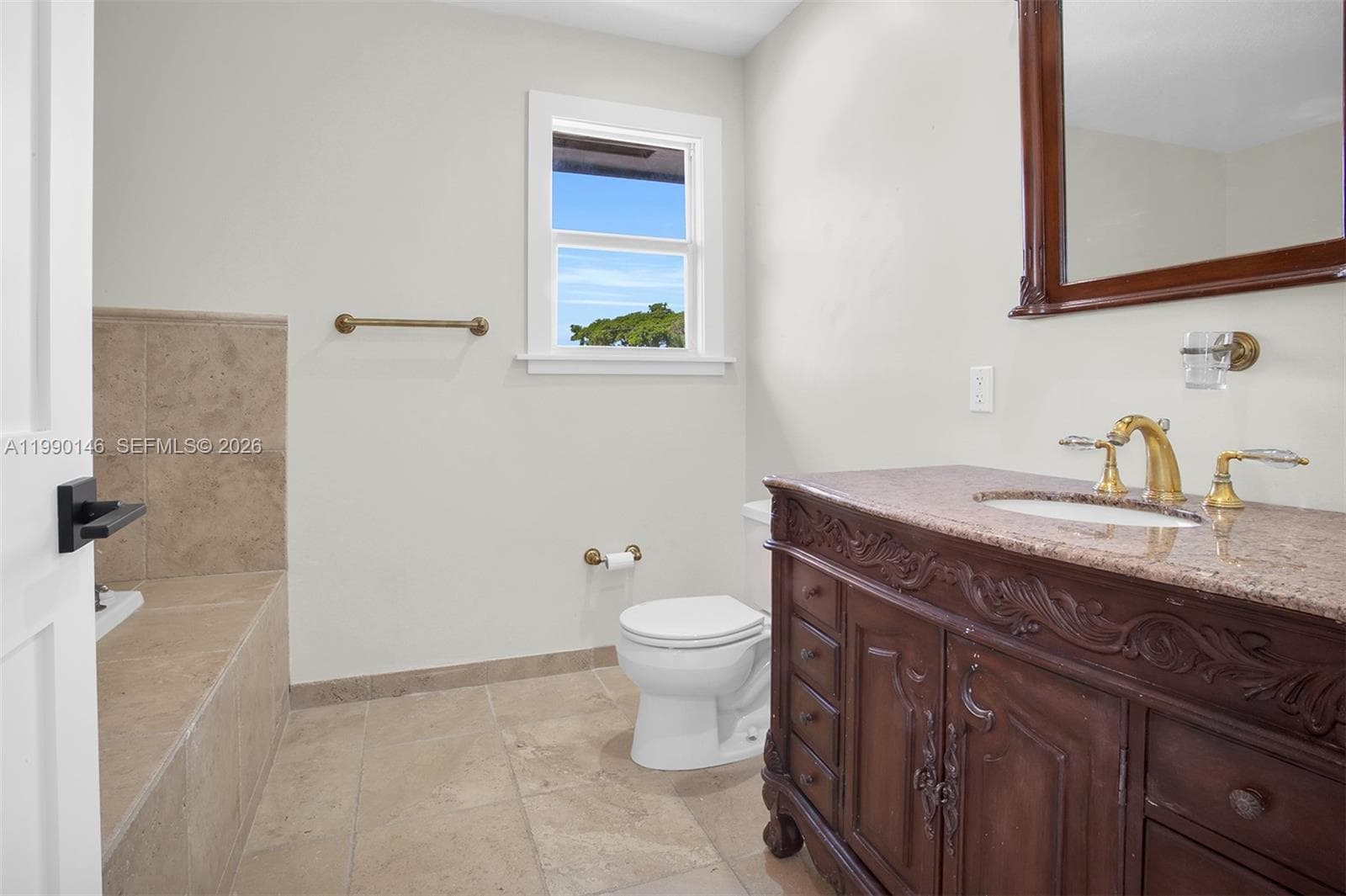 545 S Shore Dr, Miami Beach FL 33141 — 76
