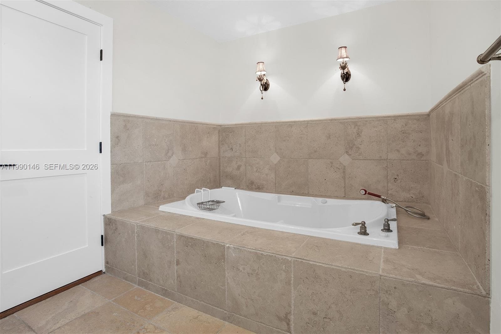 545 S Shore Dr, Miami Beach FL 33141 — 77