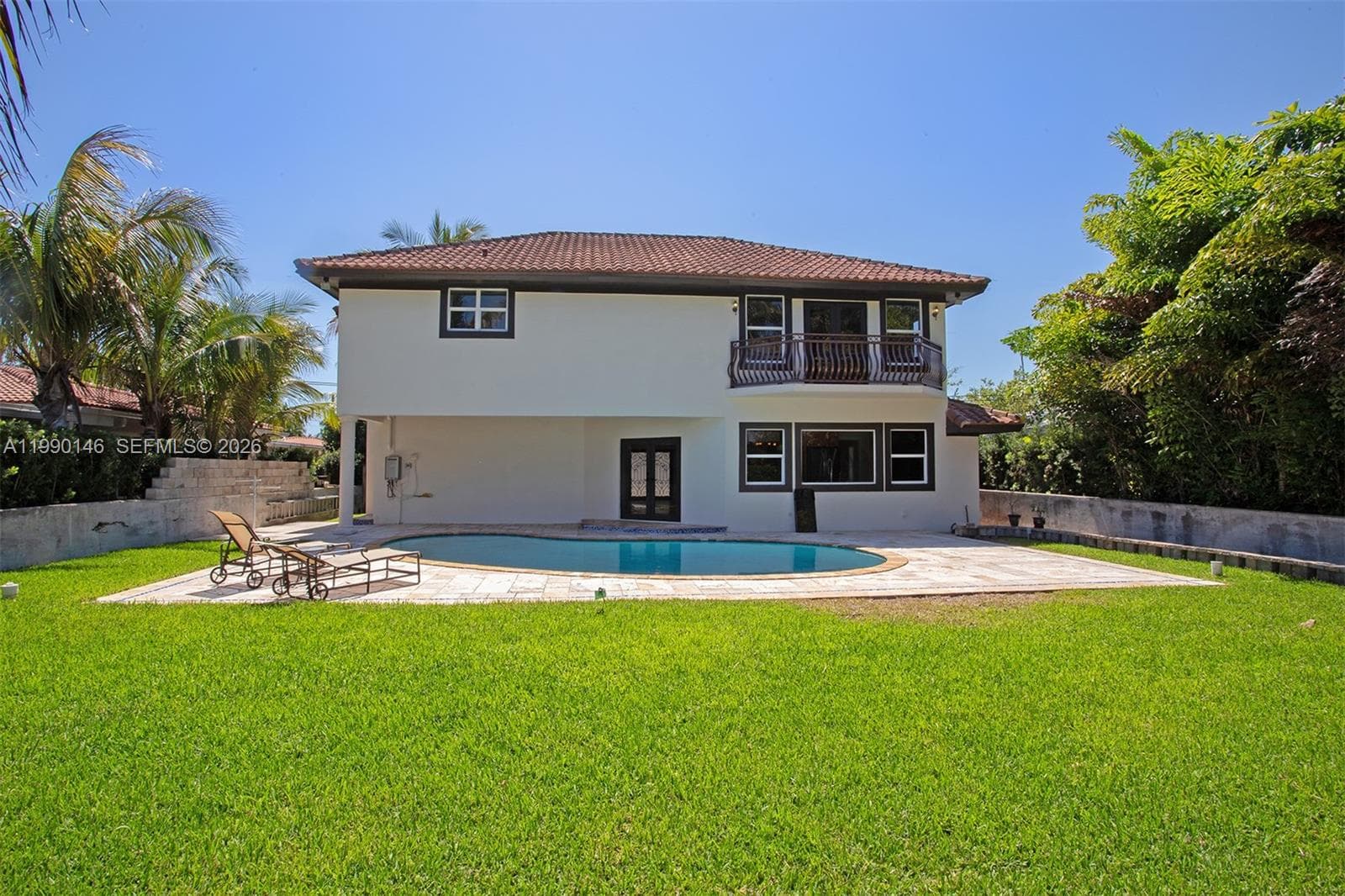 545 S Shore Dr, Miami Beach FL 33141 — 7