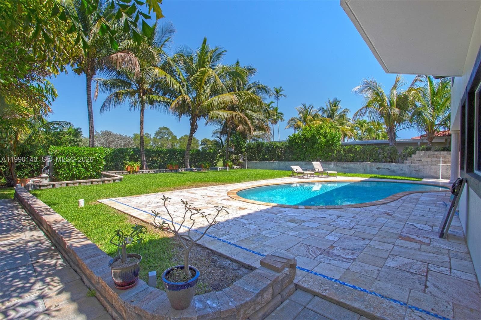545 S Shore Dr, Miami Beach FL 33141 — 5