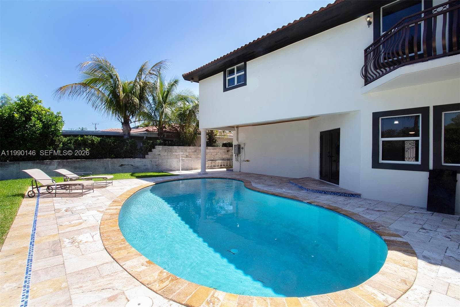 545 S Shore Dr, Miami Beach FL 33141 — 15