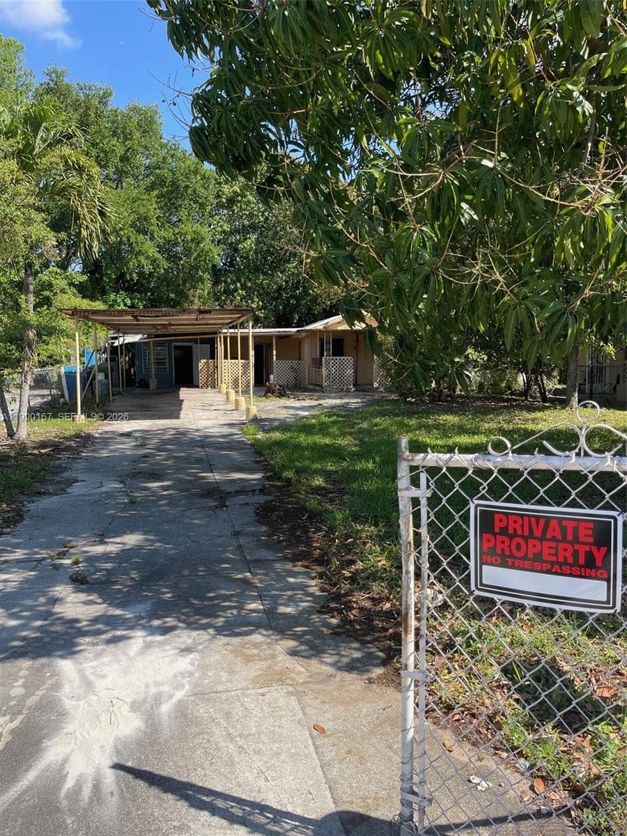 43 NW 58th St, Miami FL 33127 — 4