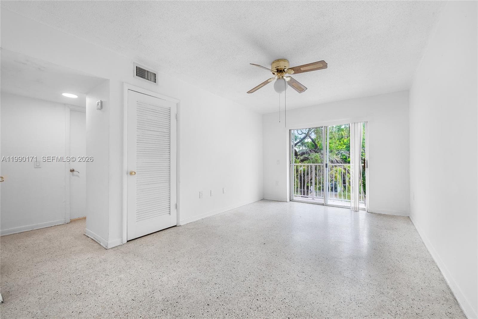 2661 SW 11th St # 8, Miami FL 33135 — 6