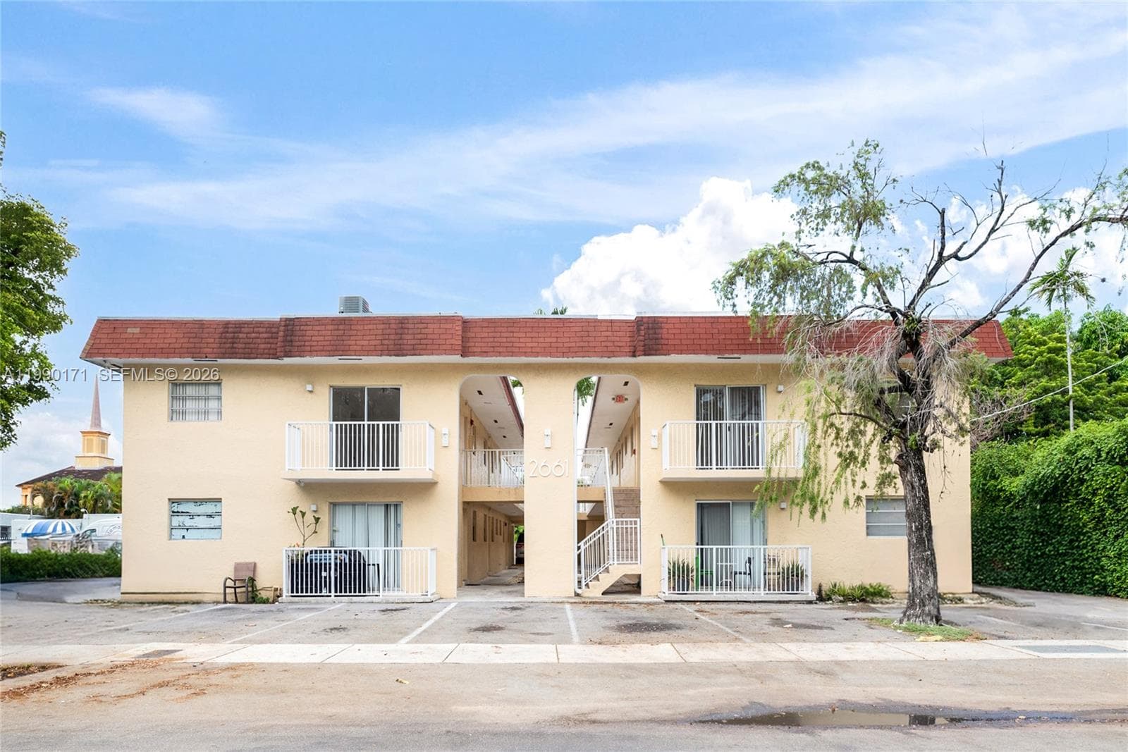 2661 SW 11th St # 8, Miami FL 33135 — 3