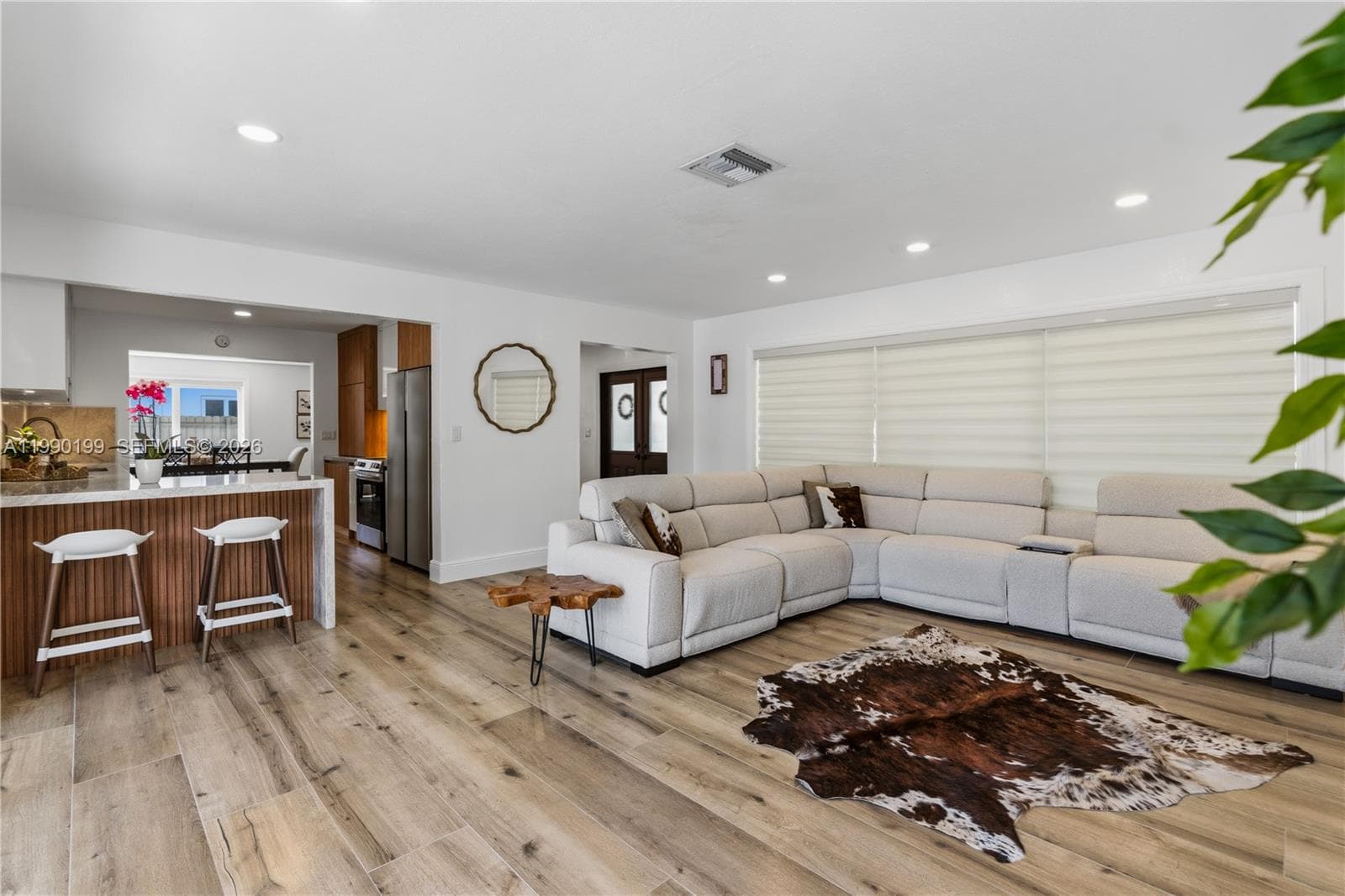 7327 Sabal Dr, Miami Lakes FL 33014 — 22