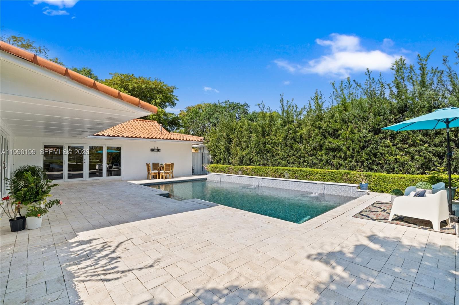 7327 Sabal Dr, Miami Lakes FL 33014 — 33