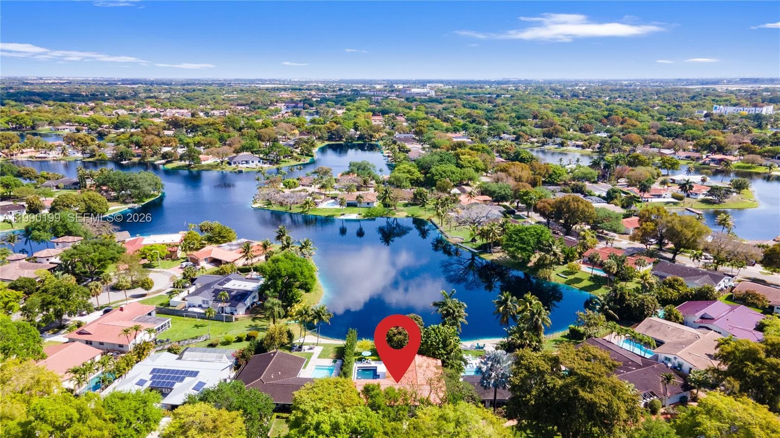 7327 Sabal Dr, Miami Lakes FL 33014 — 41