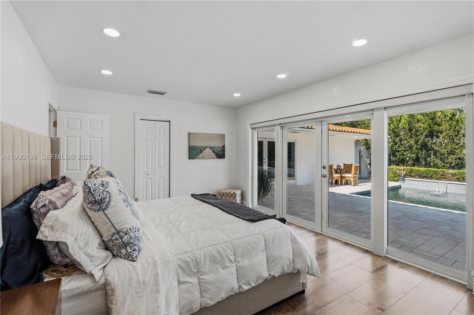 7327 Sabal Dr, Miami Lakes FL 33014 — 19
