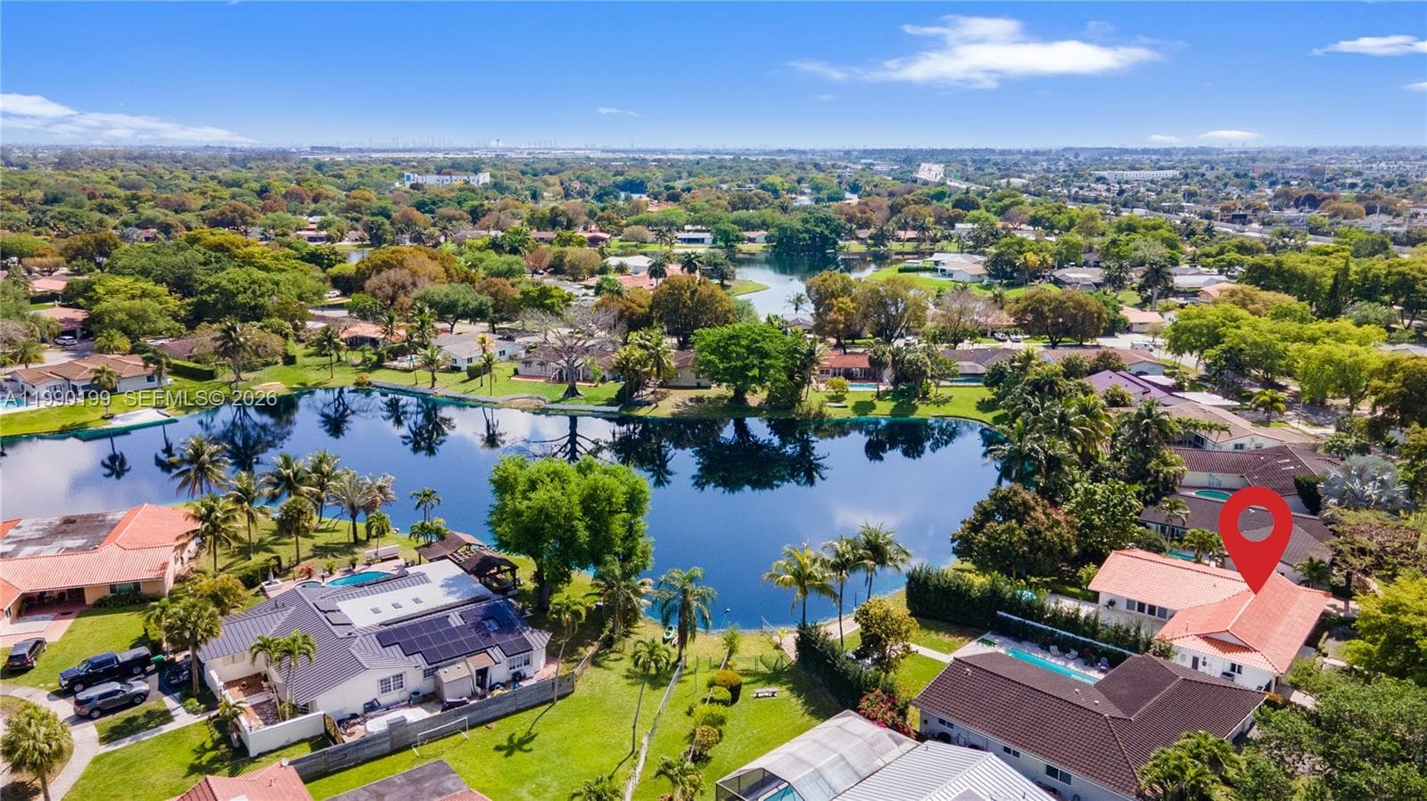 7327 Sabal Dr, Miami Lakes FL 33014 — 44