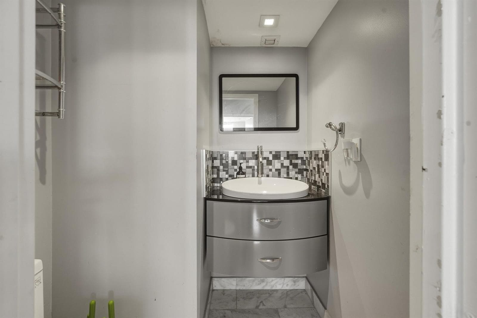 2100 Sans Souci Boulevard # A1507, North Miami FL 33181 — 15