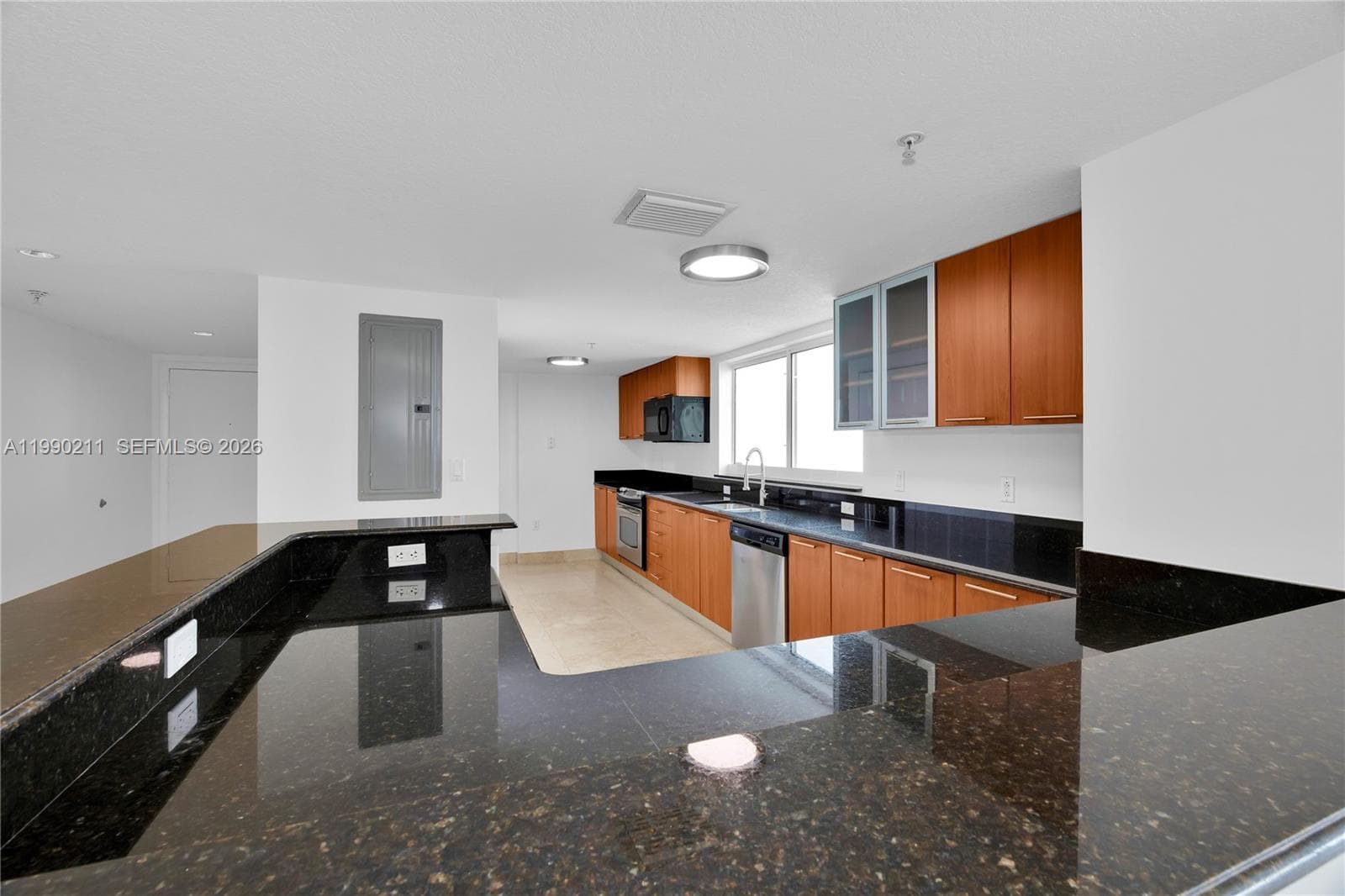 1800 N Bayshore Dr # 1901, Miami FL 33132 — 9