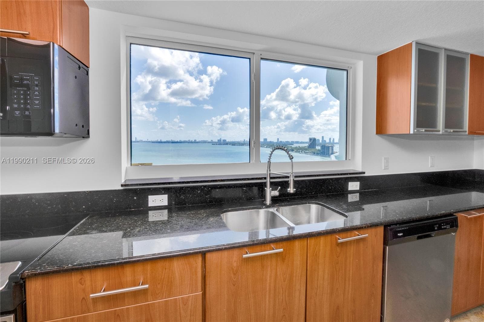 1800 N Bayshore Dr # 1901, Miami FL 33132 — 8