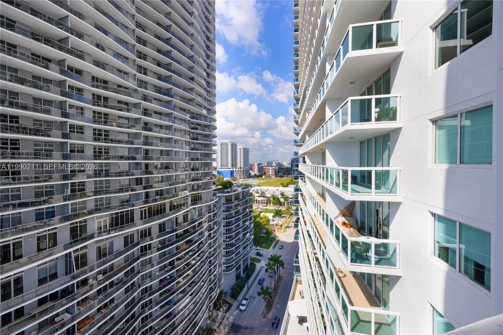 1800 N Bayshore Dr # 1901, Miami FL 33132 — 21