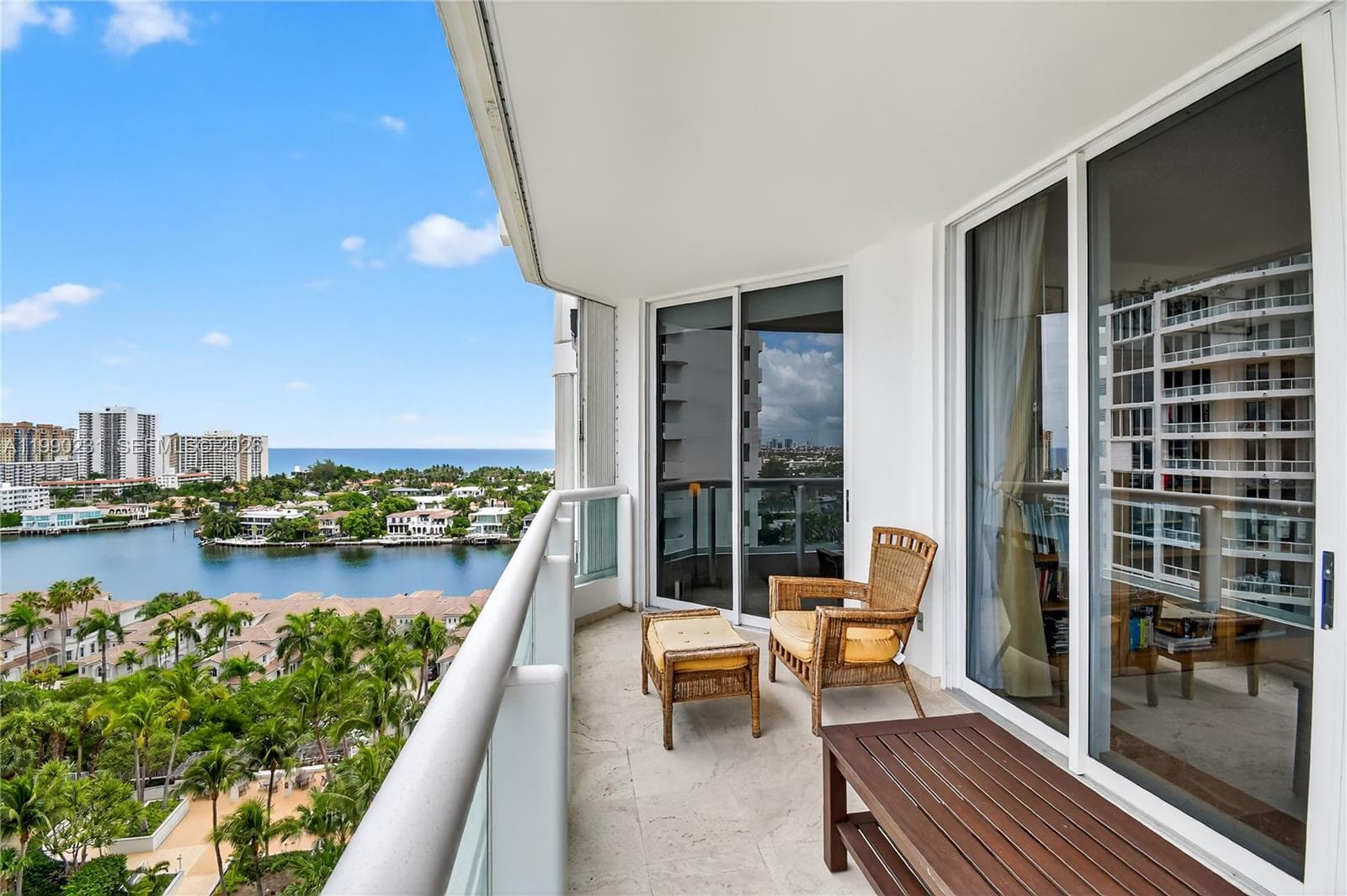21150 Point Pl # 1505, Aventura FL 33180 — 2