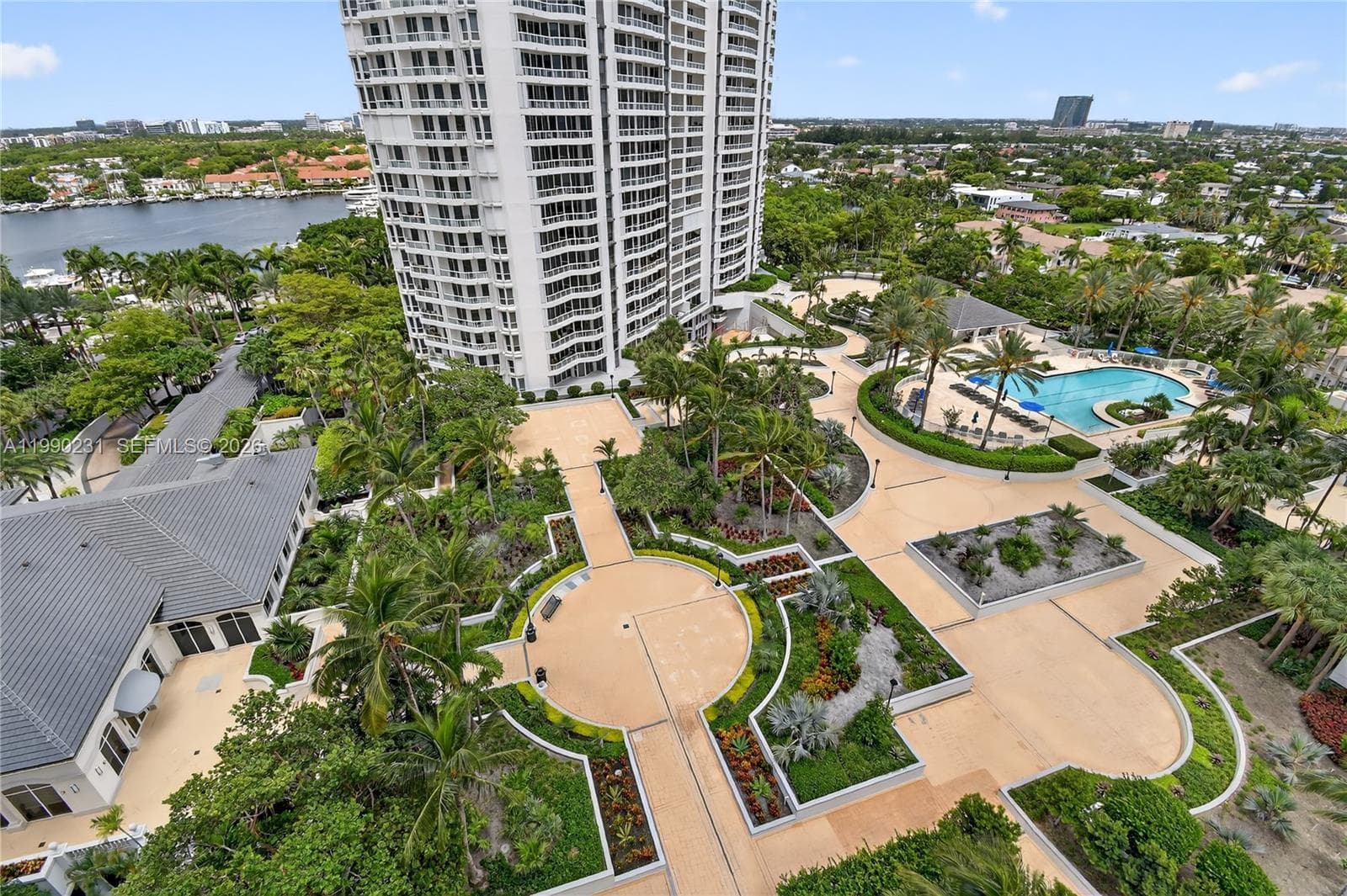 21150 Point Pl # 1505, Aventura FL 33180 — 32