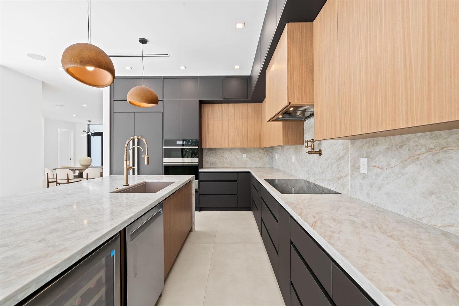 2324 SW 26th Street, Miami FL 33133 — 6