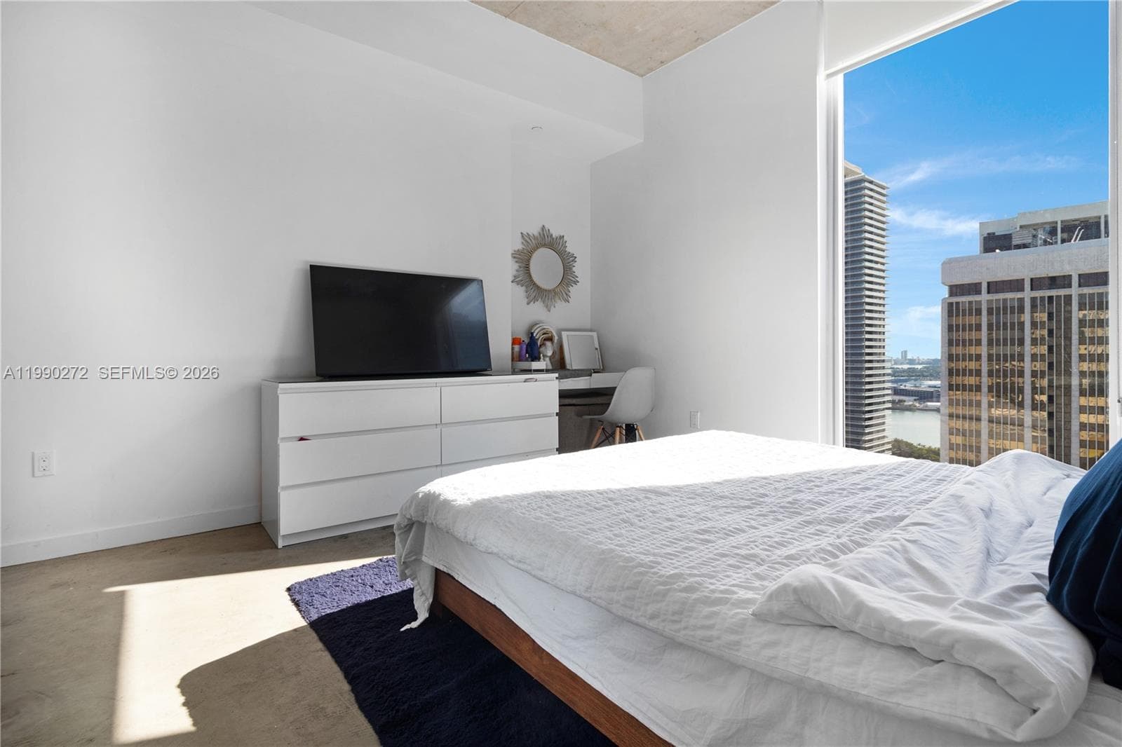 151 SE 1st St # 2802, Miami FL 33131 — 17