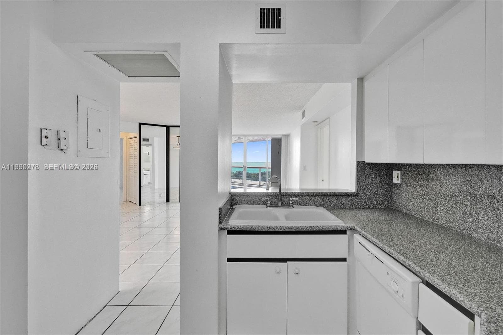 6767 Collins Ave # 304, Miami Beach FL 33141 — 22