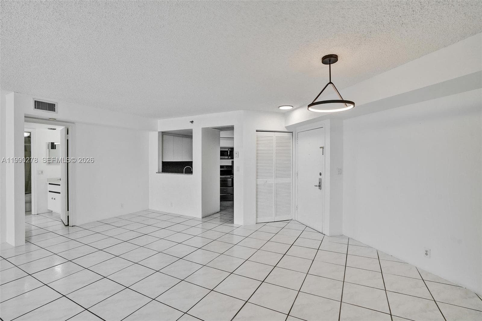 6767 Collins Ave # 304, Miami Beach FL 33141 — 19
