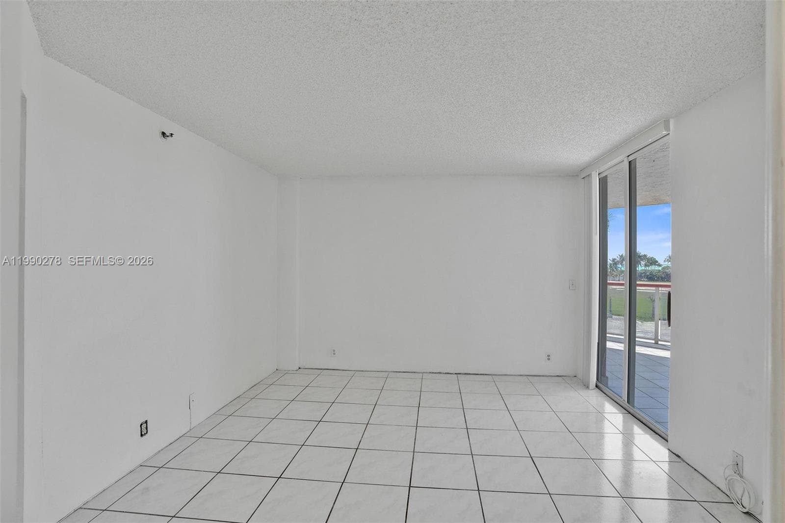 6767 Collins Ave # 304, Miami Beach FL 33141 — 31