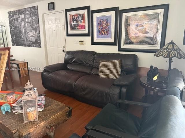 18820 NW 57th Ave # 204, Hialeah FL 33015 — 7
