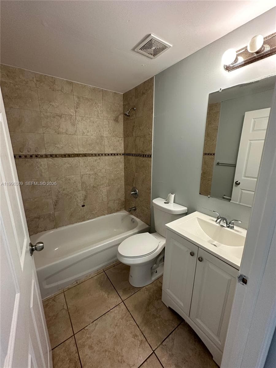 6801 NW 2nd Ct # 6803, Miami FL 33150 — 10