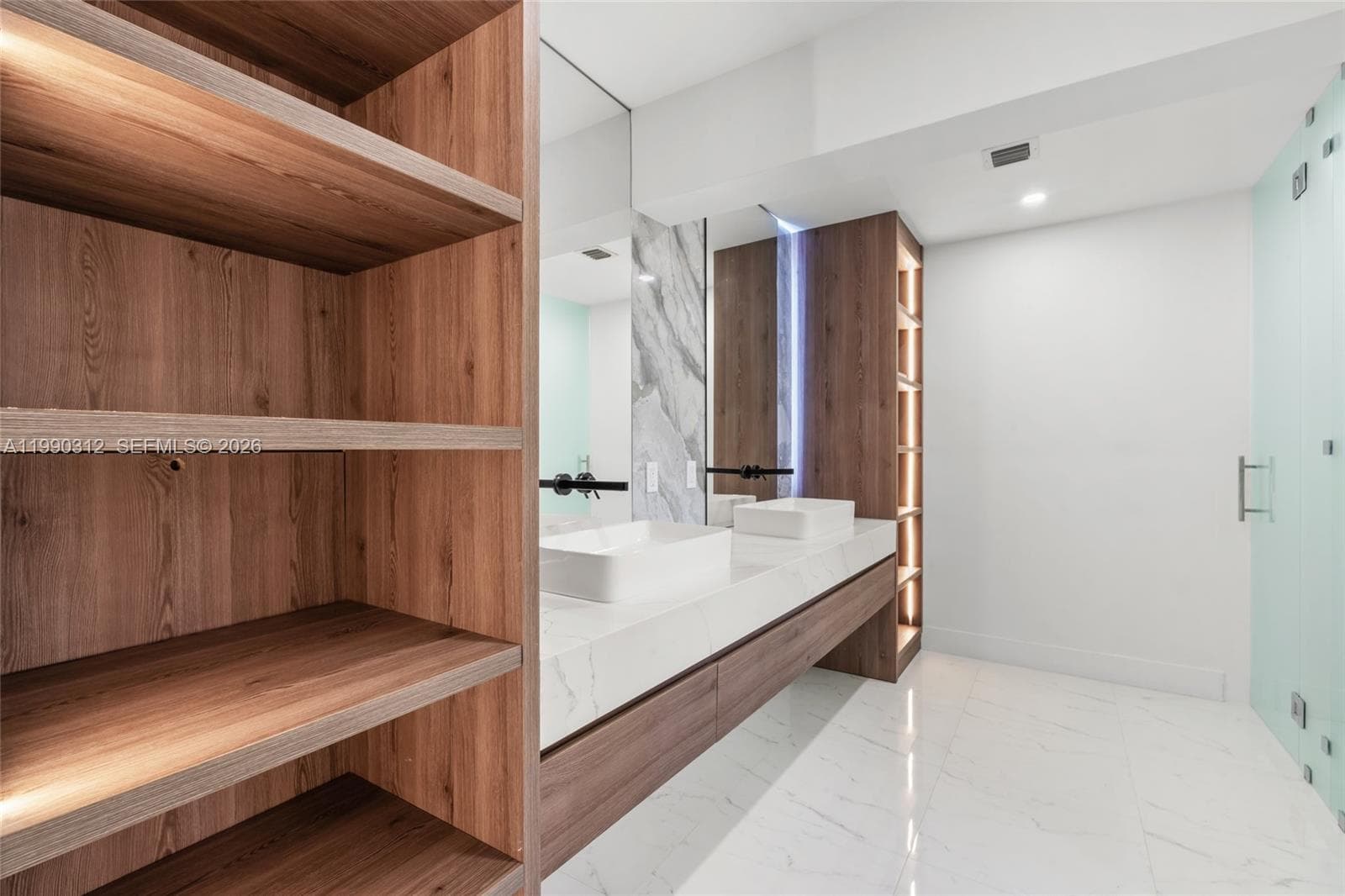 116 W 1st Ct, Miami Beach FL 33139 — 27