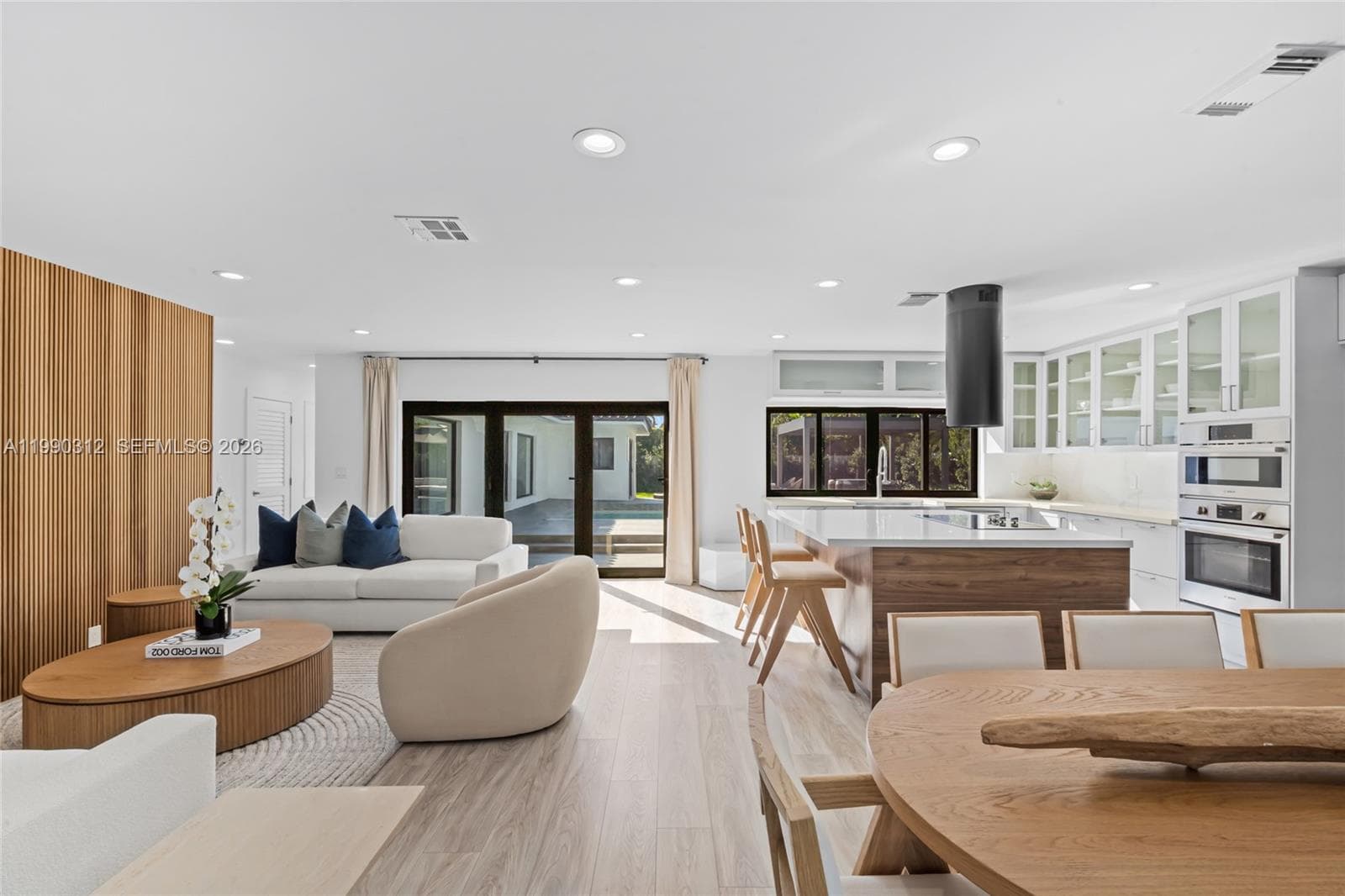 116 W 1st Ct, Miami Beach FL 33139 — 5