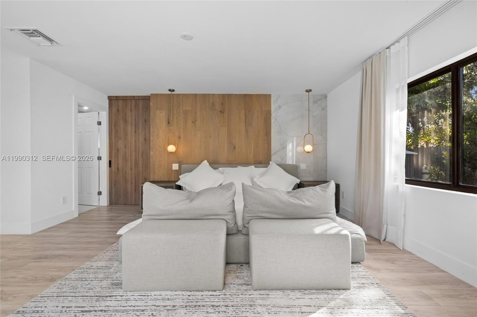 116 W 1st Ct, Miami Beach FL 33139 — 24