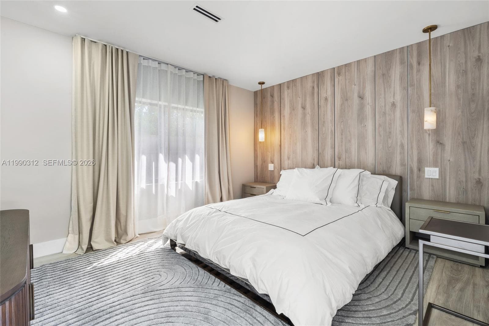 116 W 1st Ct, Miami Beach FL 33139 — 33