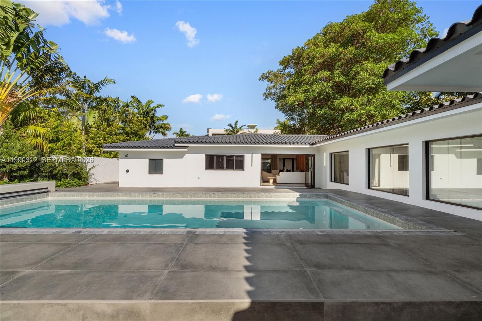 116 W 1st Ct, Miami Beach FL 33139 — 45