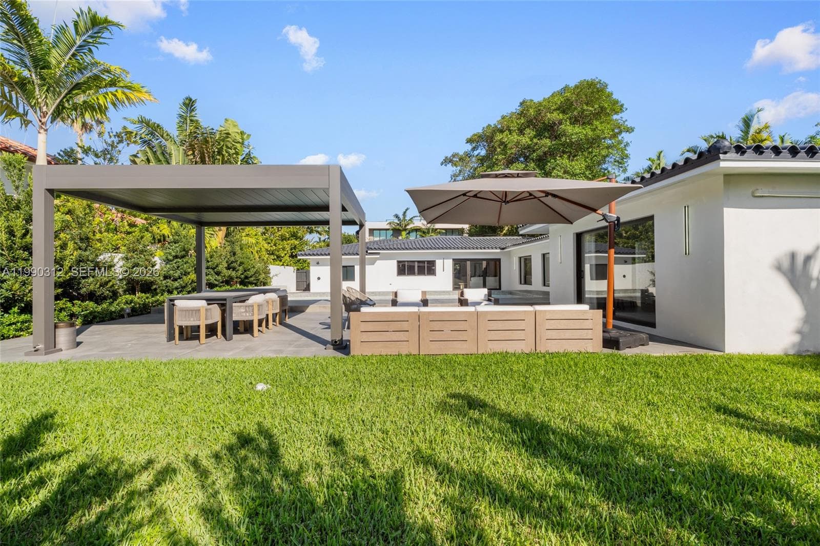 116 W 1st Ct, Miami Beach FL 33139 — 50