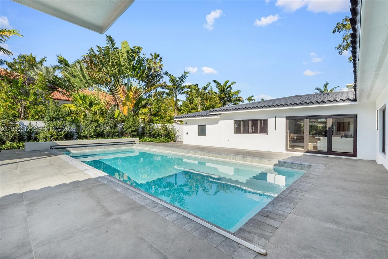 116 W 1st Ct, Miami Beach FL 33139 — 44