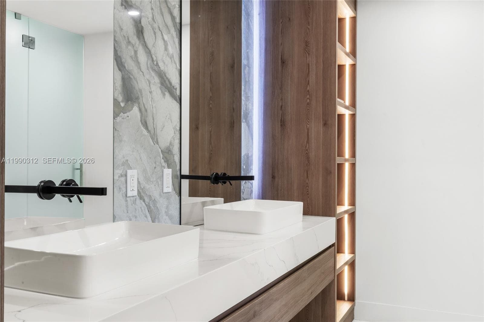 116 W 1st Ct, Miami Beach FL 33139 — 29