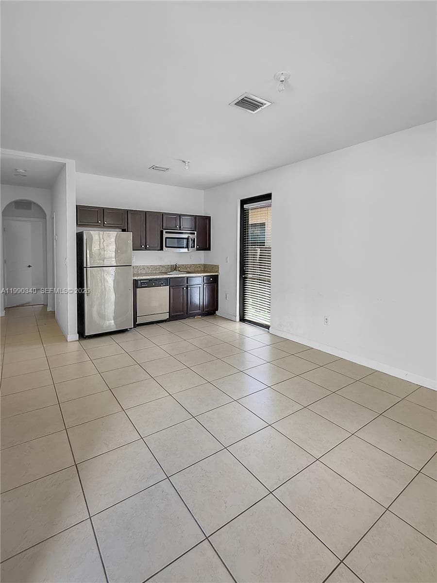 709 SE 35th Ave # 709, Homestead FL 33033 — 11