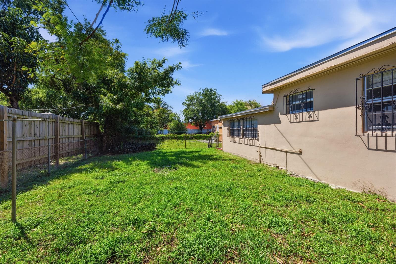 874 NW 74th Street, Miami FL 33150 — 22