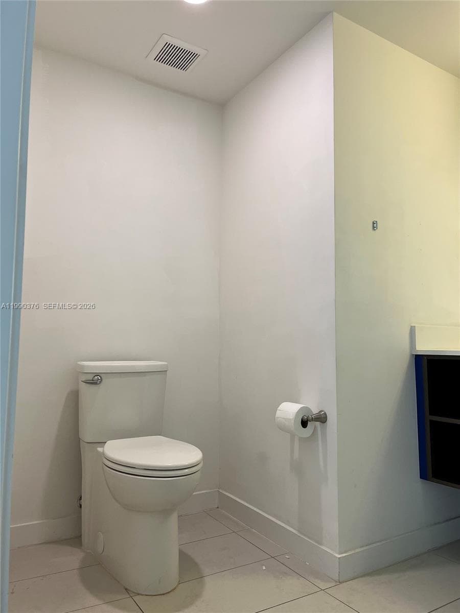 7661 NW 107th Ave # 706, Doral FL 33178 — 11