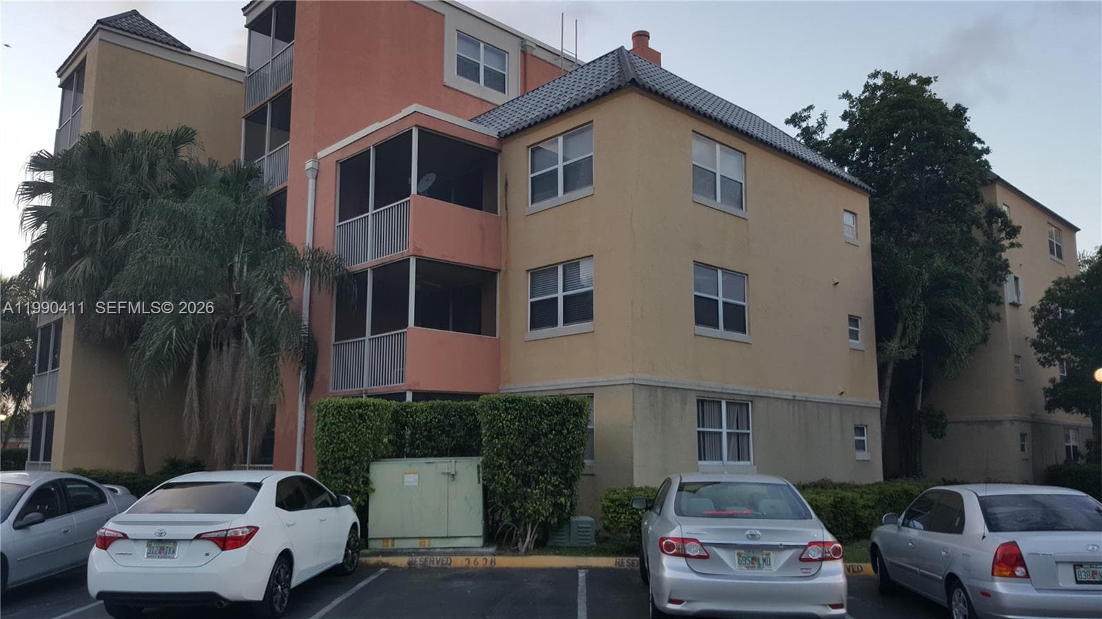 Las Vistas At Doral Condo, Doral, FL — 1