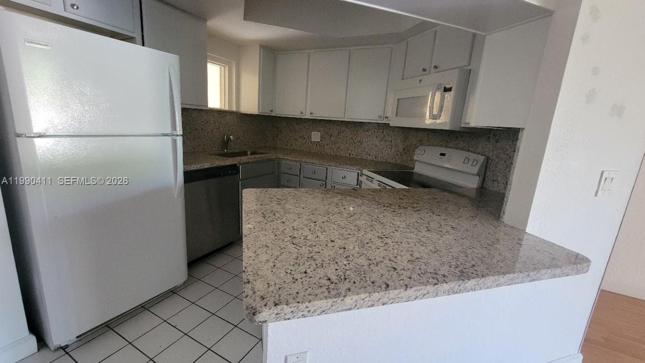 Las Vistas At Doral Condo, Doral, FL — 5