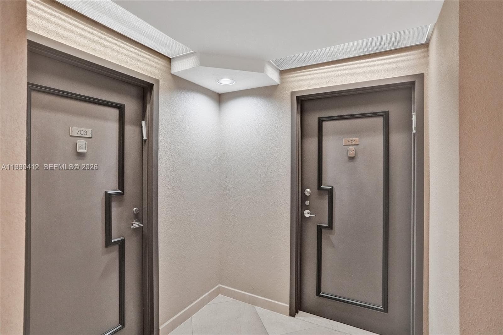 3598 Yacht Club Dr # 702, Aventura FL 33180 — 43
