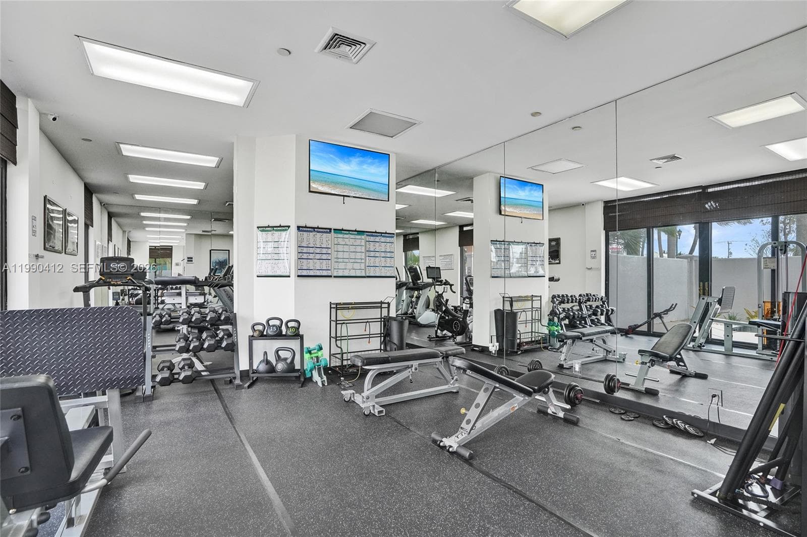 3598 Yacht Club Dr # 702, Aventura FL 33180 — 49