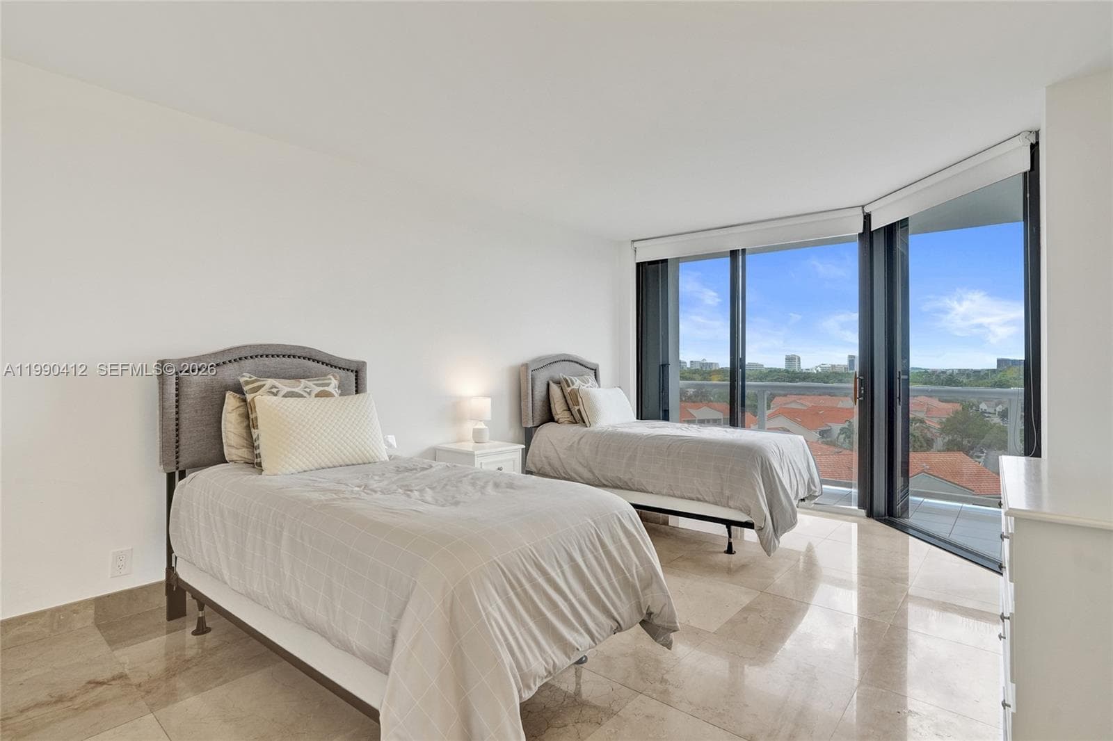 3598 Yacht Club Dr # 702, Aventura FL 33180 — 35