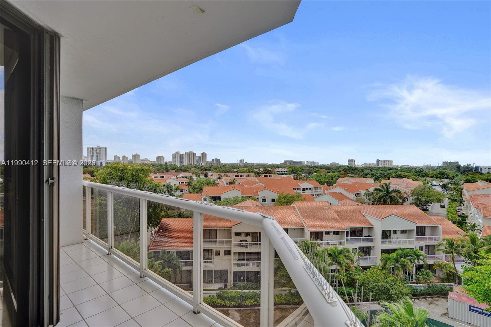 3598 Yacht Club Dr # 702, Aventura FL 33180 — 39