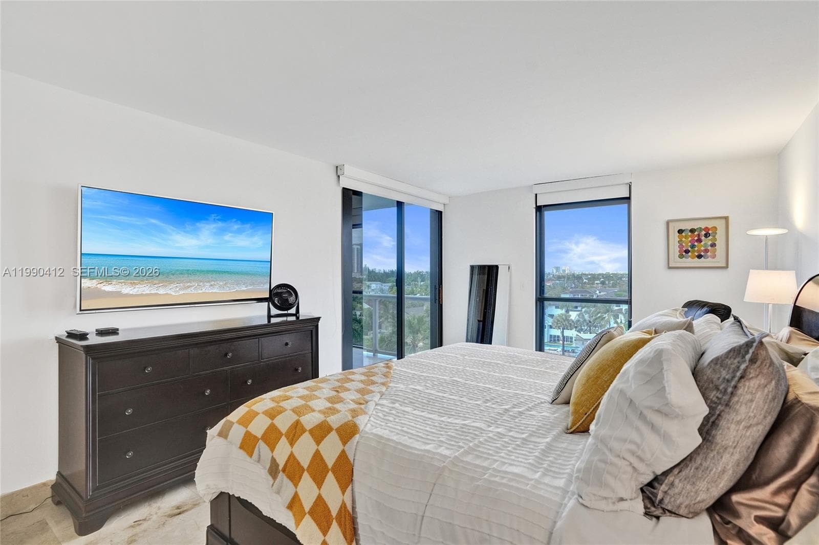 3598 Yacht Club Dr # 702, Aventura FL 33180 — 29