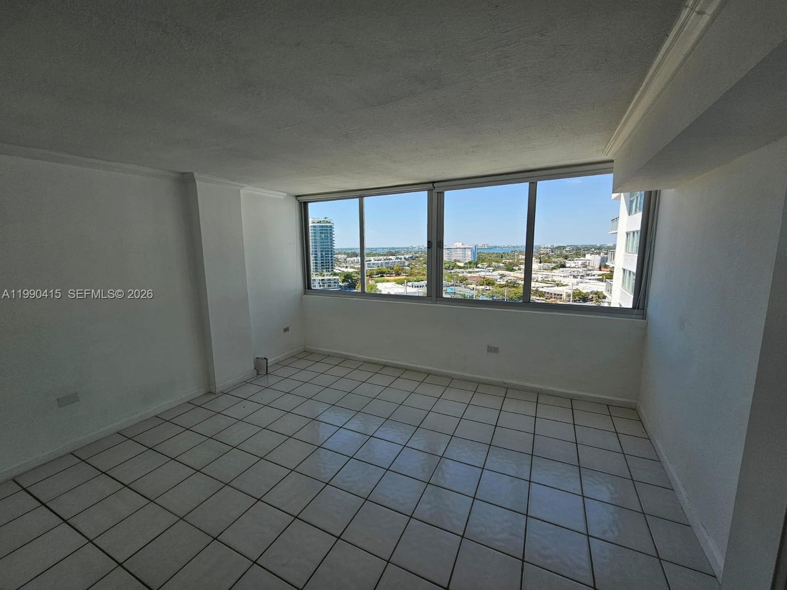 7135 Collins Ave # 1821, Miami Beach FL 33141 — 4