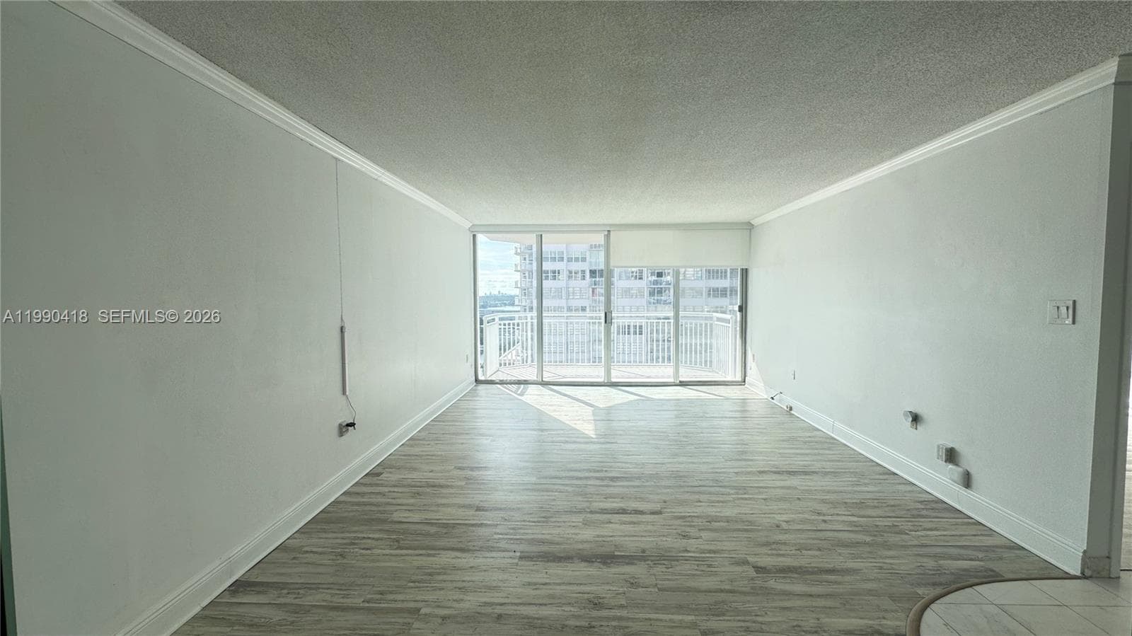 18061 Biscayne Blvd # 1203, Aventura FL 33160 — 3