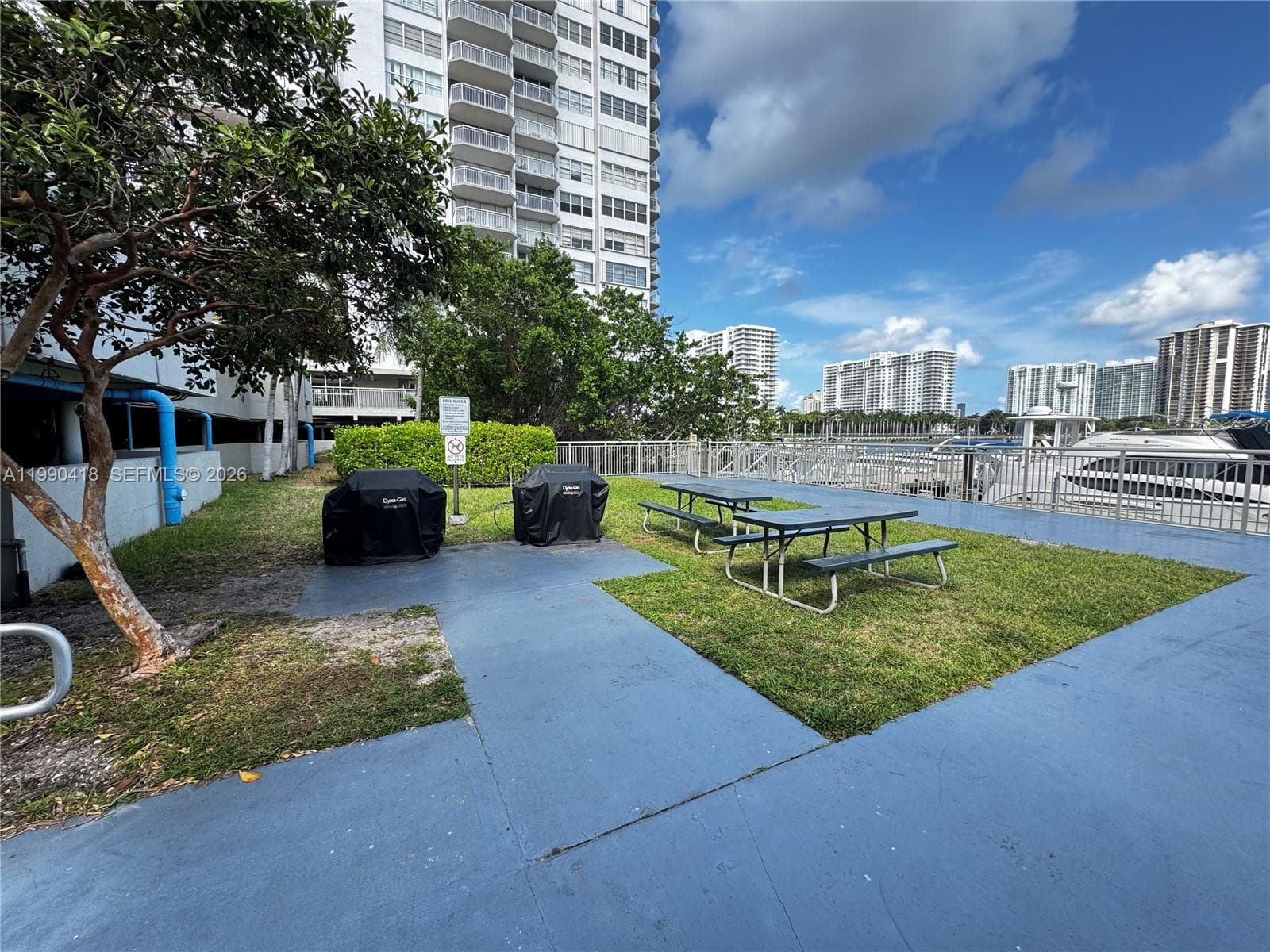 18061 Biscayne Blvd # 1203, Aventura FL 33160 — 34